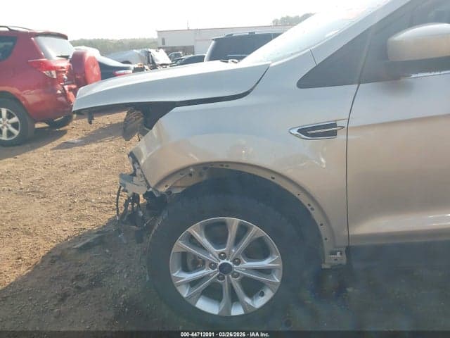 2018 FORD ESCAPE SEL 6