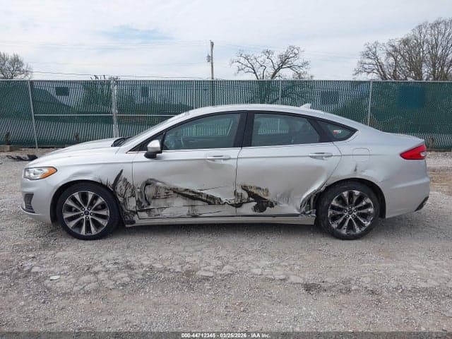 2019 FORD FUSION SE 14
