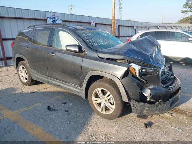 2019 GMC TERRAIN SLE 1
