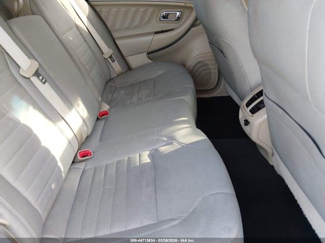 2019 FORD TAURUS SE 8