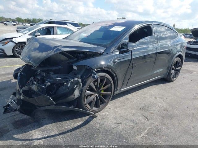 2018 TESLA MODEL X 2