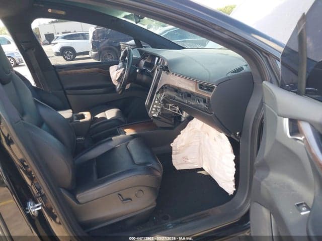 2018 TESLA MODEL X 5