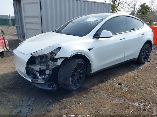 2022 TESLA MODEL Y LONG RANGE DUAL MOTOR ALL-WHEEL DRIVE 2