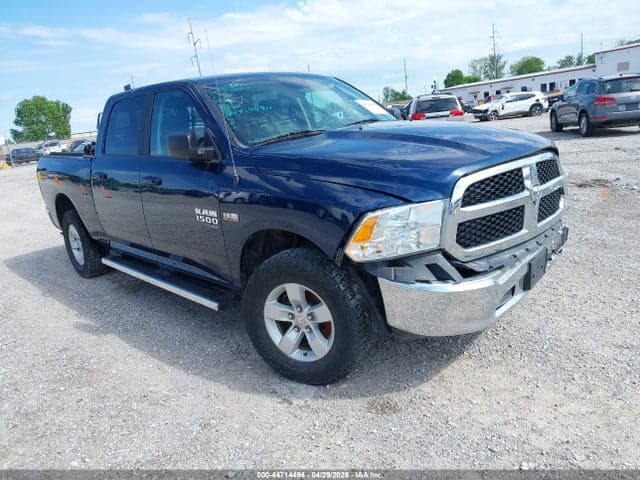 2019 RAM 1500 CLASSIC SLT 4X4 6'4 BOX 2