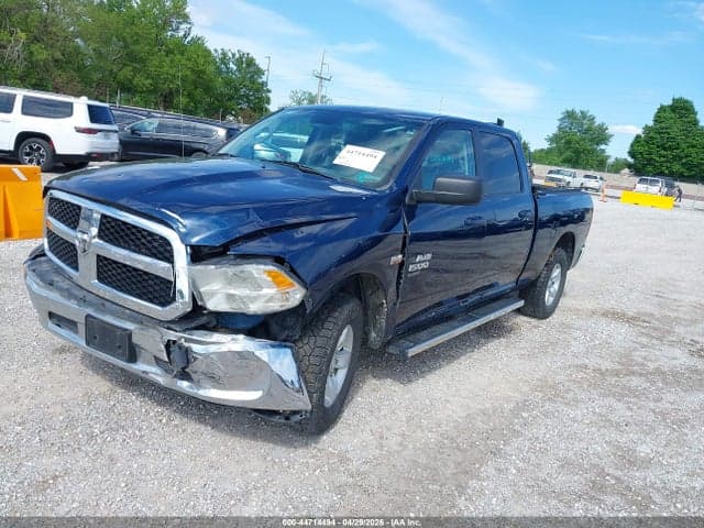 2019 RAM 1500 CLASSIC SLT 4X4 6'4 BOX 3
