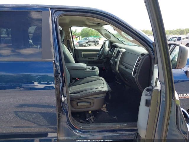 2019 RAM 1500 CLASSIC SLT 4X4 6'4 BOX 6