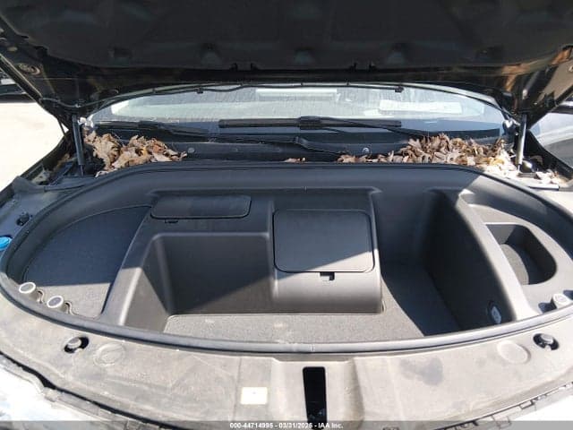 2023 VINFAST VF 8 ECO 10