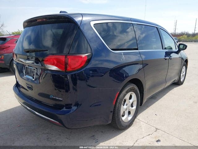 2018 CHRYSLER PACIFICA HYBRID TOURING PLUS 4
