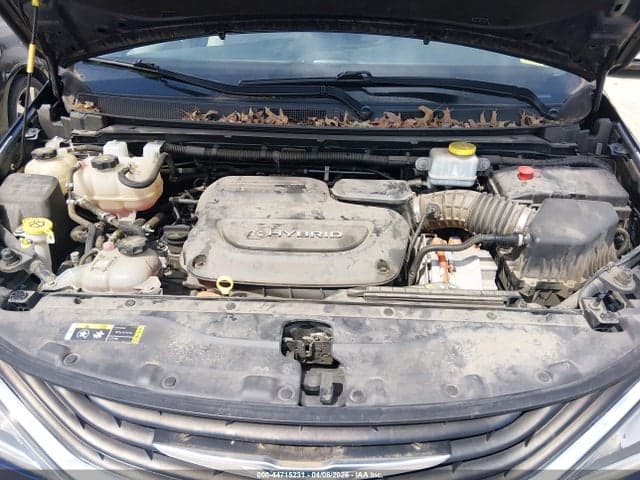 2018 CHRYSLER PACIFICA HYBRID TOURING PLUS 10