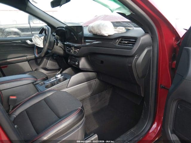 2024 FORD ESCAPE ST-LINE 5