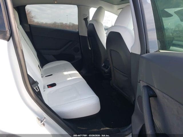 2024 TESLA MODEL Y LONG RANGE SINGLE MOTOR REAR-WHEEL DRIVE/RWD 8
