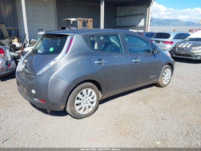 2017 NISSAN LEAF S 4