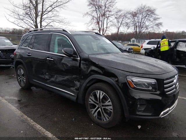 2024 MERCEDES-BENZ GLB 250 4MATIC - 1