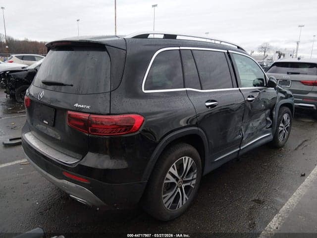 2024 MERCEDES-BENZ GLB 250 4MATIC 4