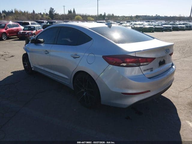 2017 HYUNDAI ELANTRA SE 3