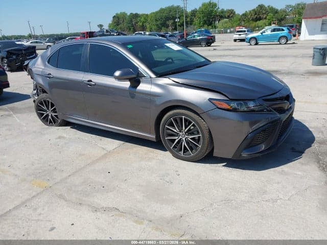 2022 TOYOTA CAMRY SE - 1
