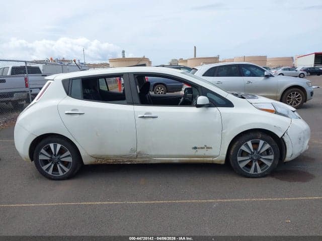 2017 NISSAN LEAF SV 13