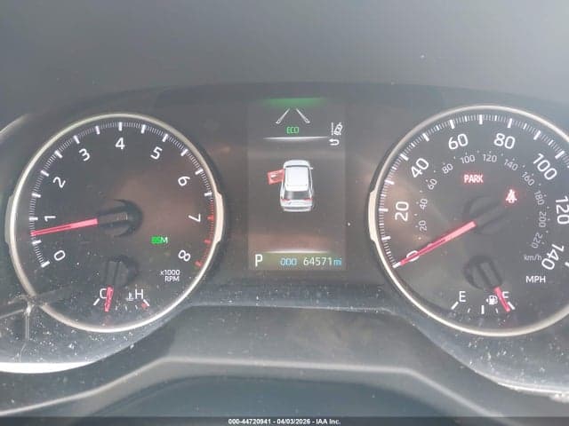 2021 TOYOTA RAV4 XLE 7