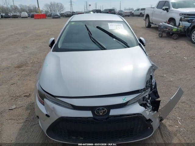 2022 TOYOTA COROLLA LE 12