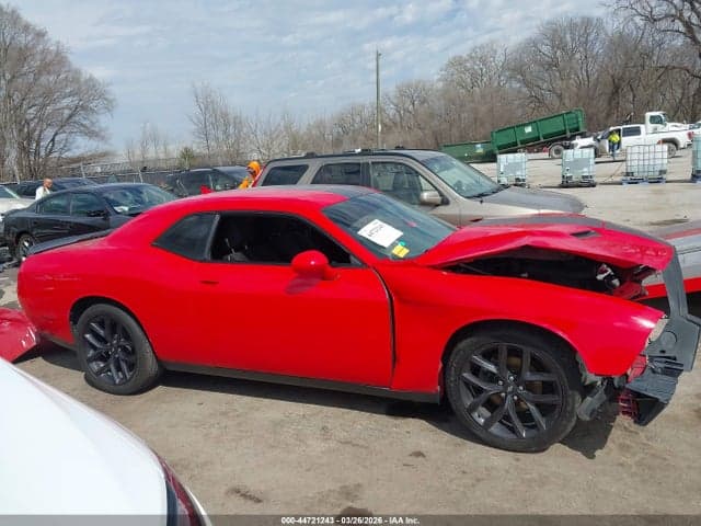 2020 DODGE CHALLENGER SXT 13