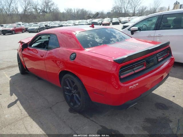 2020 DODGE CHALLENGER SXT 3