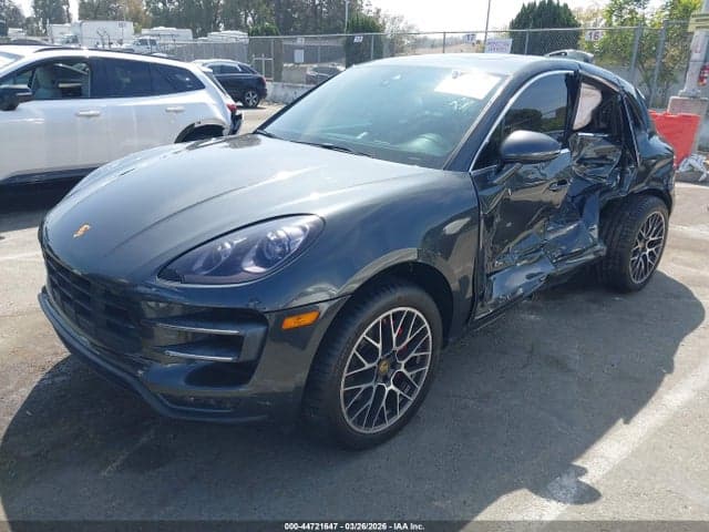 2017 PORSCHE MACAN TURBO 2