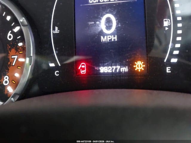 2018 JEEP RENEGADE LATITUDE 4X4 16