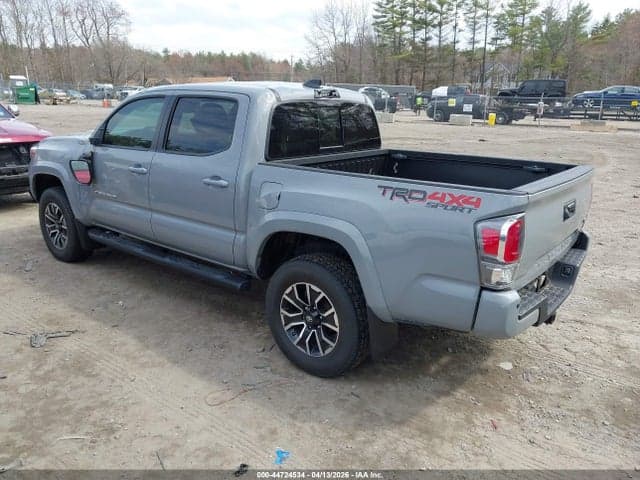 2020 TOYOTA TACOMA TRD SPORT 3