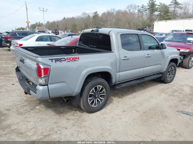 2020 TOYOTA TACOMA TRD SPORT 4