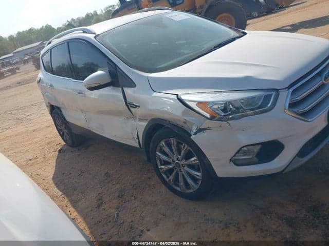 2017 FORD ESCAPE TITANIUM 1