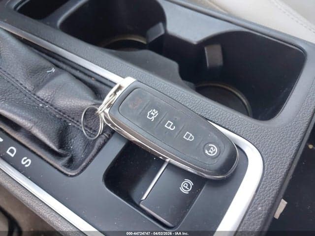 2017 FORD ESCAPE TITANIUM 11