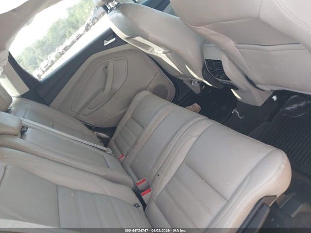 2017 FORD ESCAPE TITANIUM 8