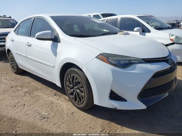2017 TOYOTA COROLLA LE - 1