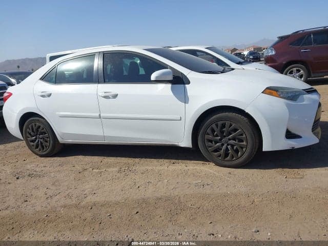 2017 TOYOTA COROLLA LE 13