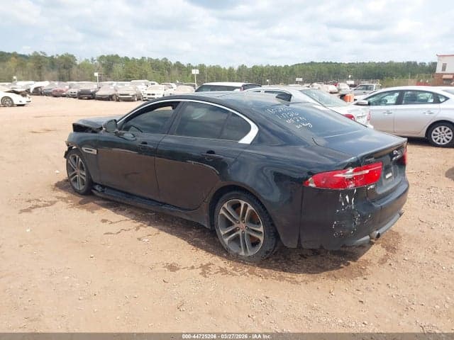 2017 JAGUAR XE 35T 3