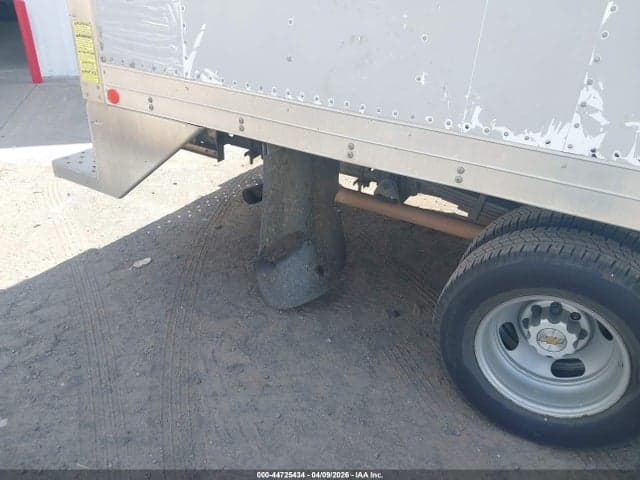 2016 CHEVROLET EXPRESS CUTAWAY 4500 14
