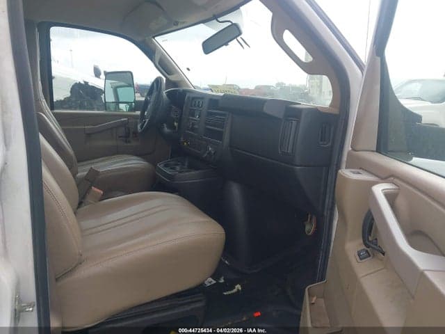 2016 CHEVROLET EXPRESS CUTAWAY 4500 5