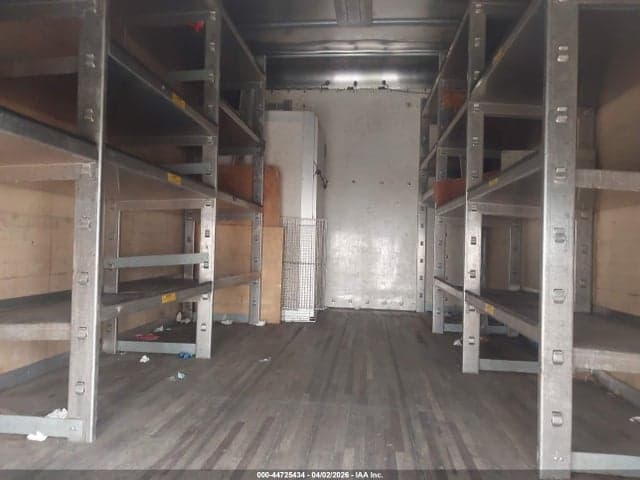 2016 CHEVROLET EXPRESS CUTAWAY 4500 8