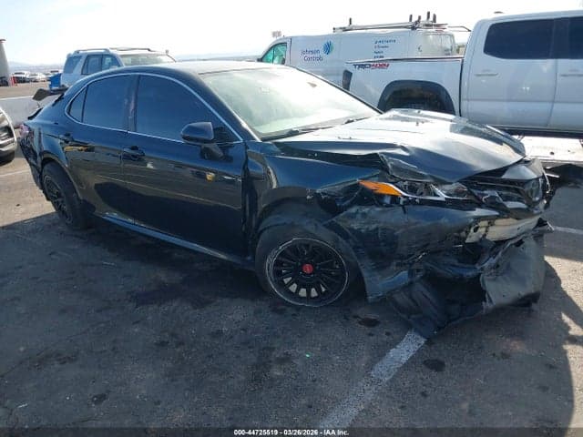 2020 TOYOTA CAMRY LE - 1