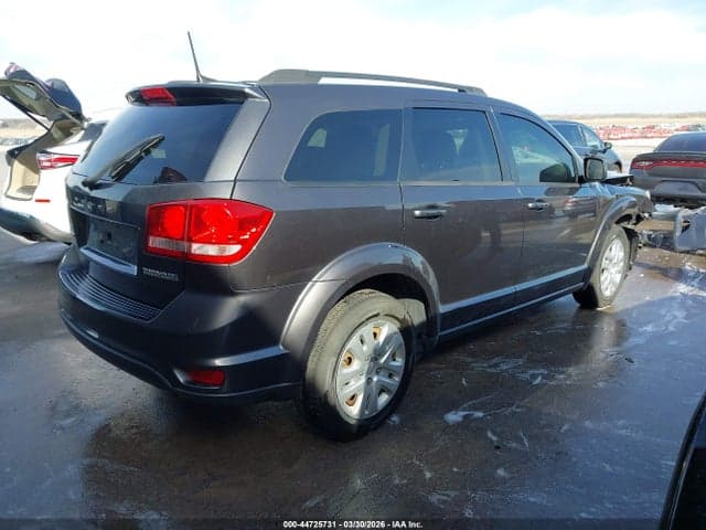 2019 DODGE JOURNEY SE 4