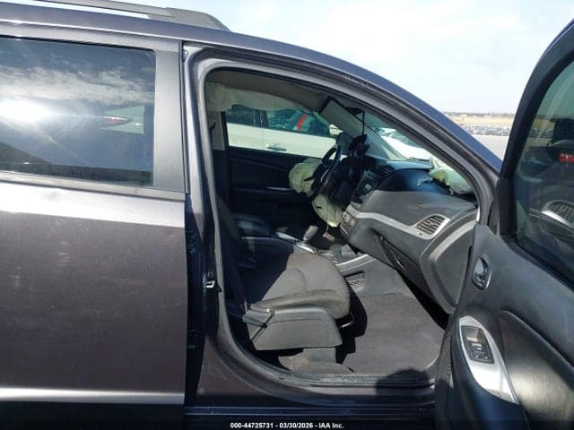 2019 DODGE JOURNEY SE 5