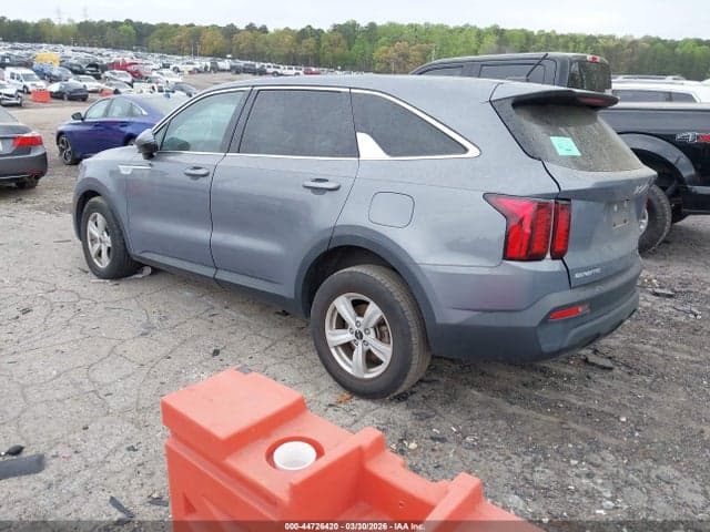 2023 KIA SORENTO LX 3