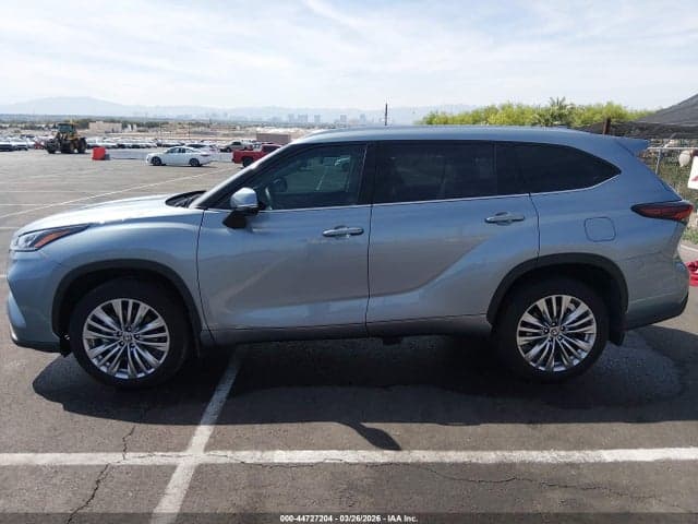 2024 TOYOTA HIGHLANDER PLATINUM 14
