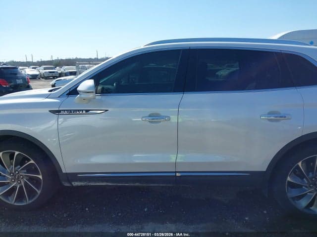 2019 LINCOLN NAUTILUS RESERVE 14