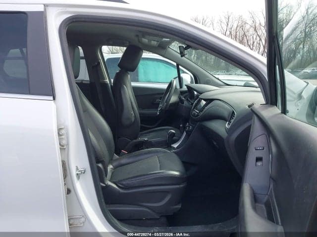 2018 CHEVROLET TRAX LT 5
