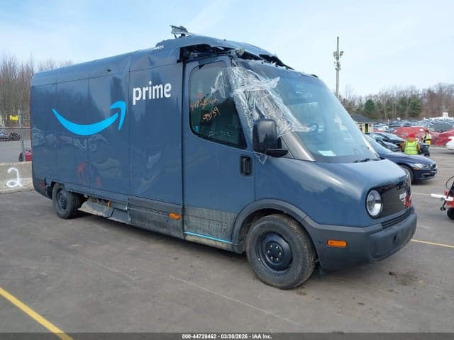 2025 RIVIAN DELIVERY 700 1