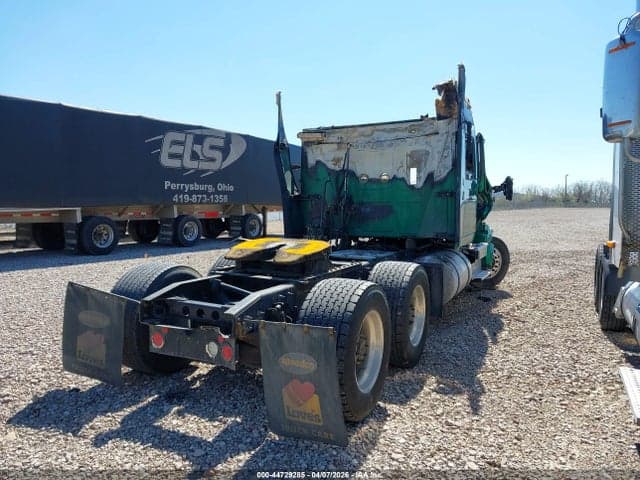 2019 INTERNATIONAL LT 4