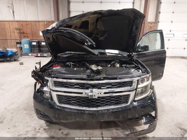 2017 CHEVROLET TAHOE LT 6
