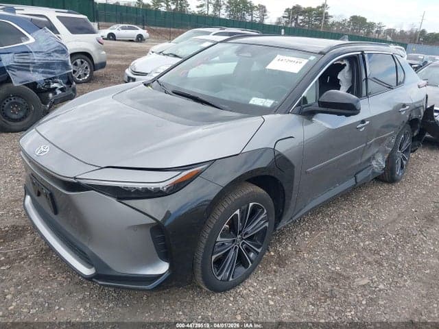 2025 TOYOTA BZ4X LIMITED 2