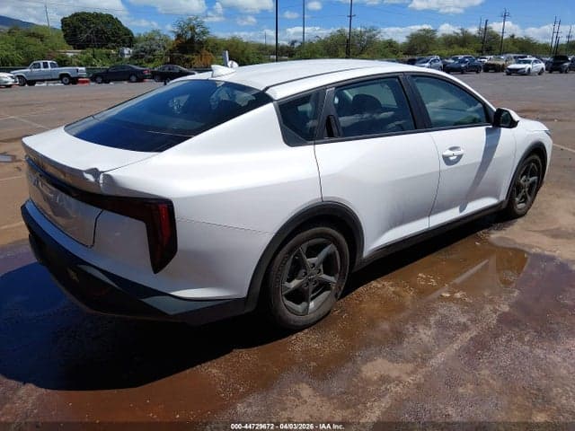 2025 KIA K4 LXS 4
